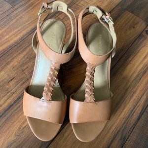 Brown wedges